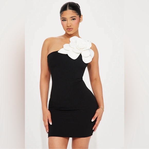 New NWT Blossom Babe Micro Mini Dress in Black Size XL - Picture 4 of 6